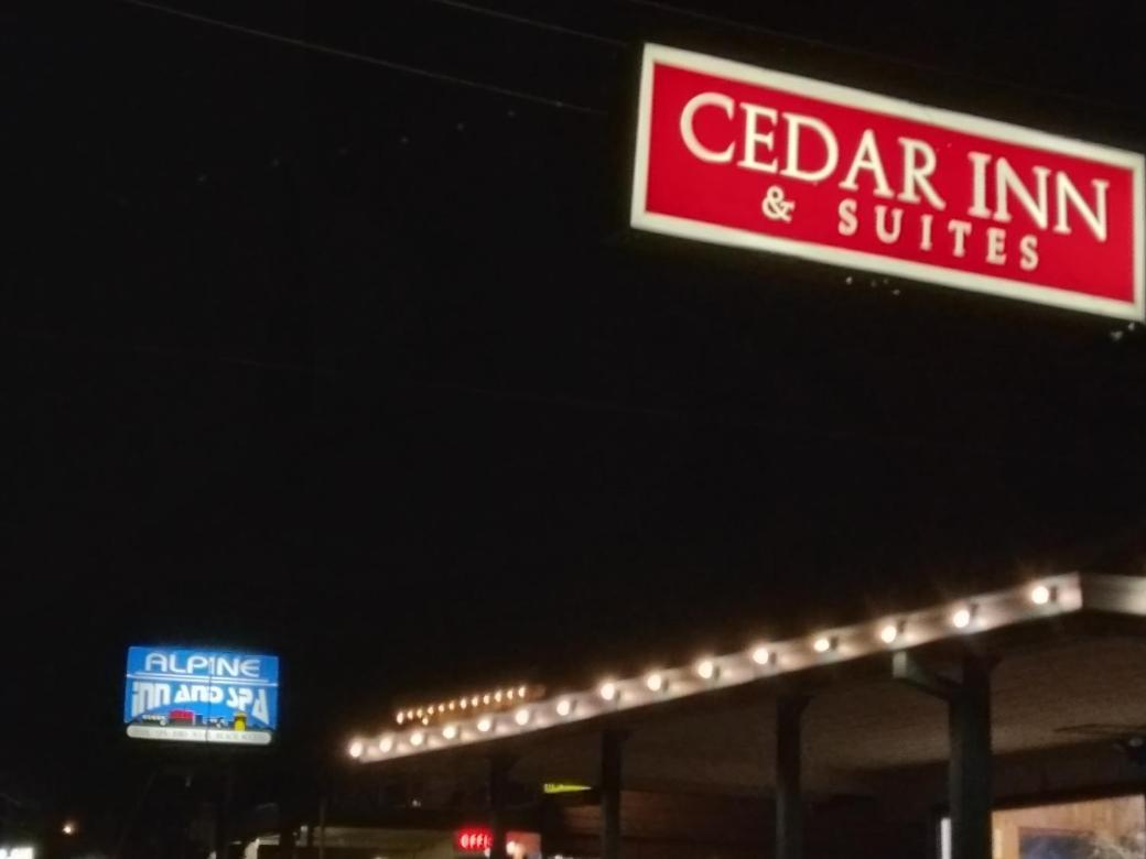 Cedar Inn & Suites South Lake Tahoe Ngoại thất bức ảnh