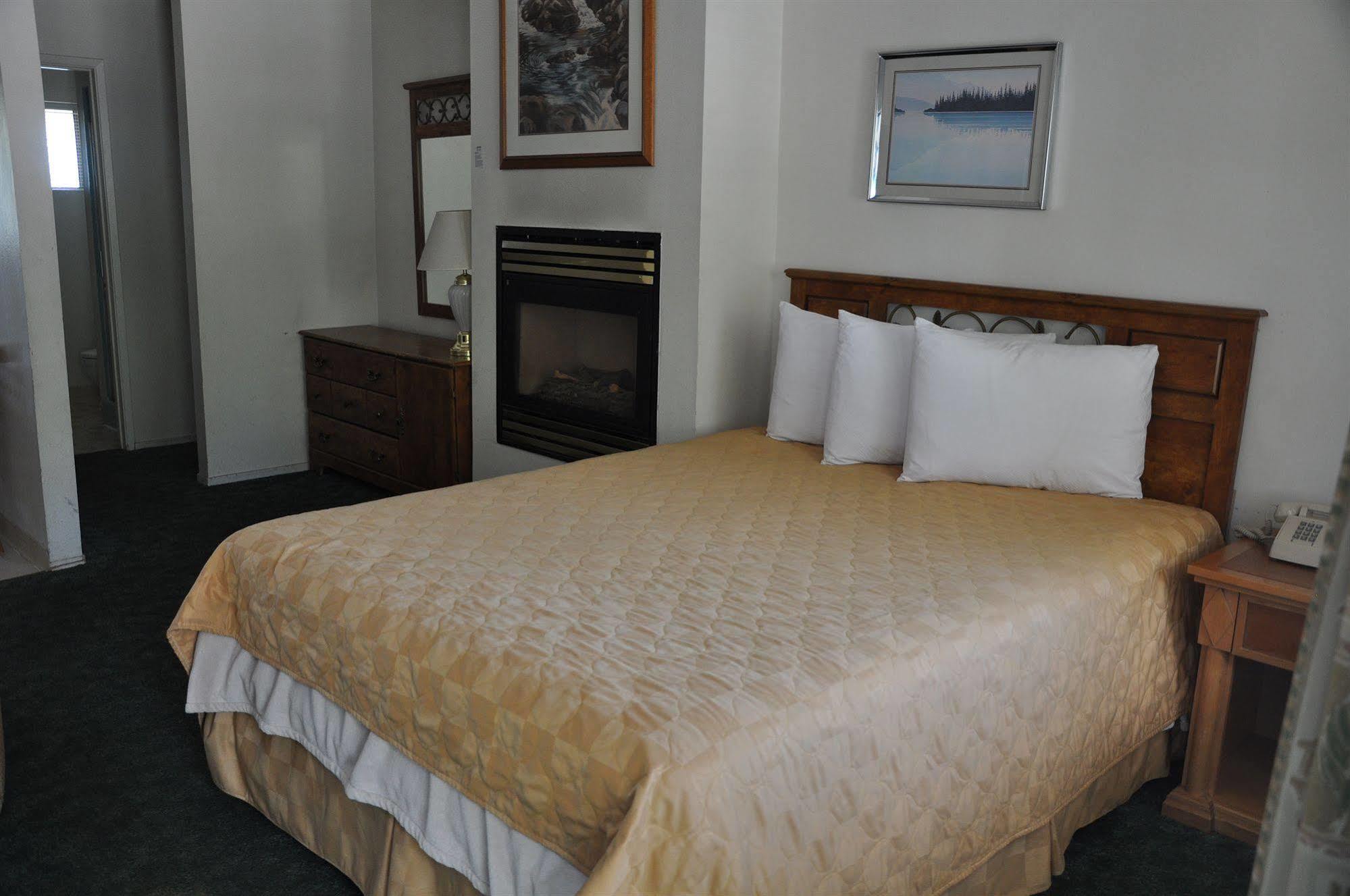 Cedar Inn & Suites South Lake Tahoe Ngoại thất bức ảnh