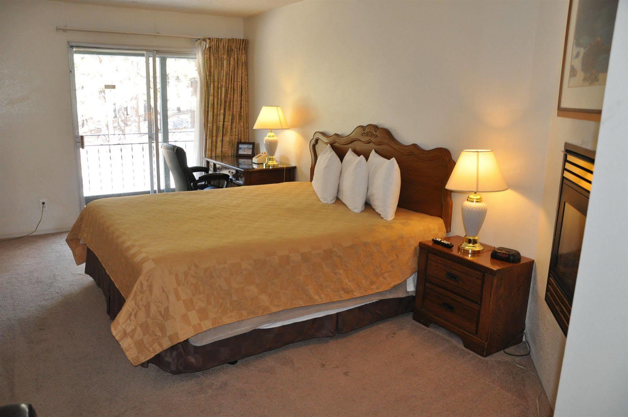 Cedar Inn & Suites South Lake Tahoe Ngoại thất bức ảnh