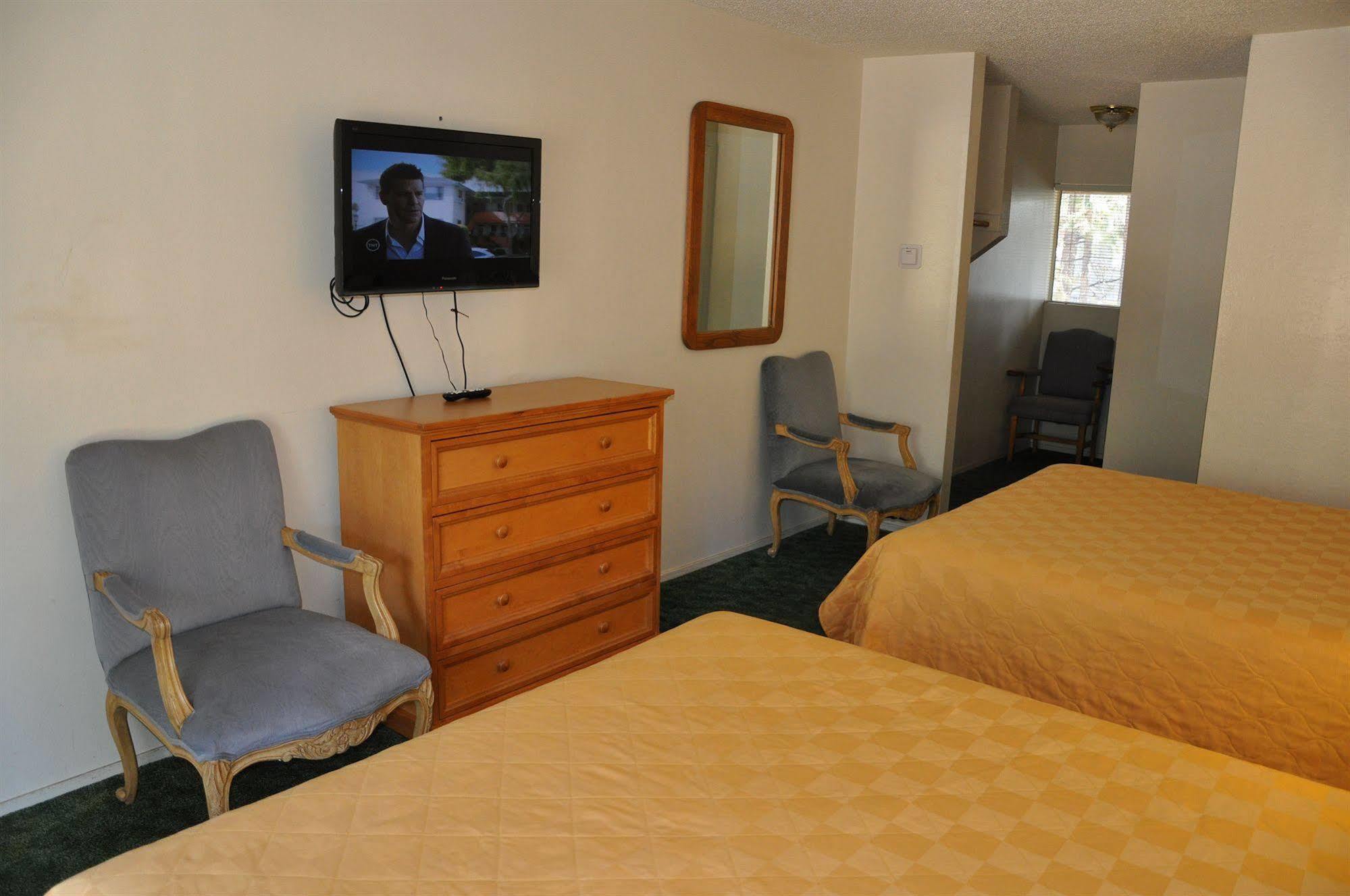 Cedar Inn & Suites South Lake Tahoe Ngoại thất bức ảnh