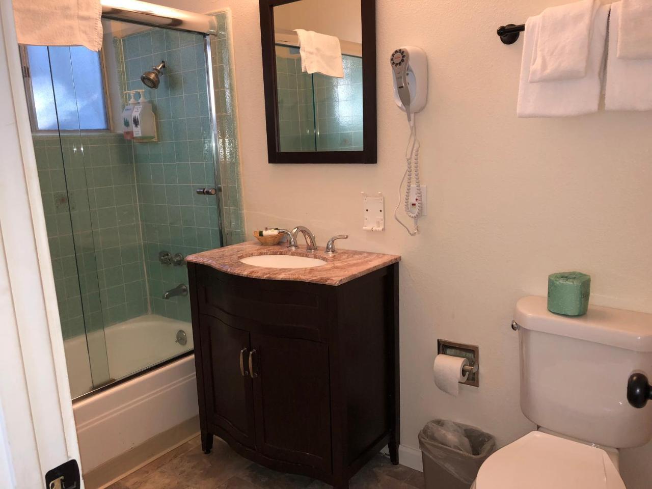 Cedar Inn & Suites South Lake Tahoe Ngoại thất bức ảnh